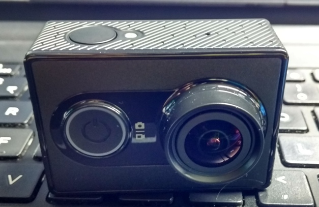 Review Action Camera Xiaomi Yi by redto-black.web.id