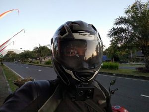 Review Zeus Helmet Z811