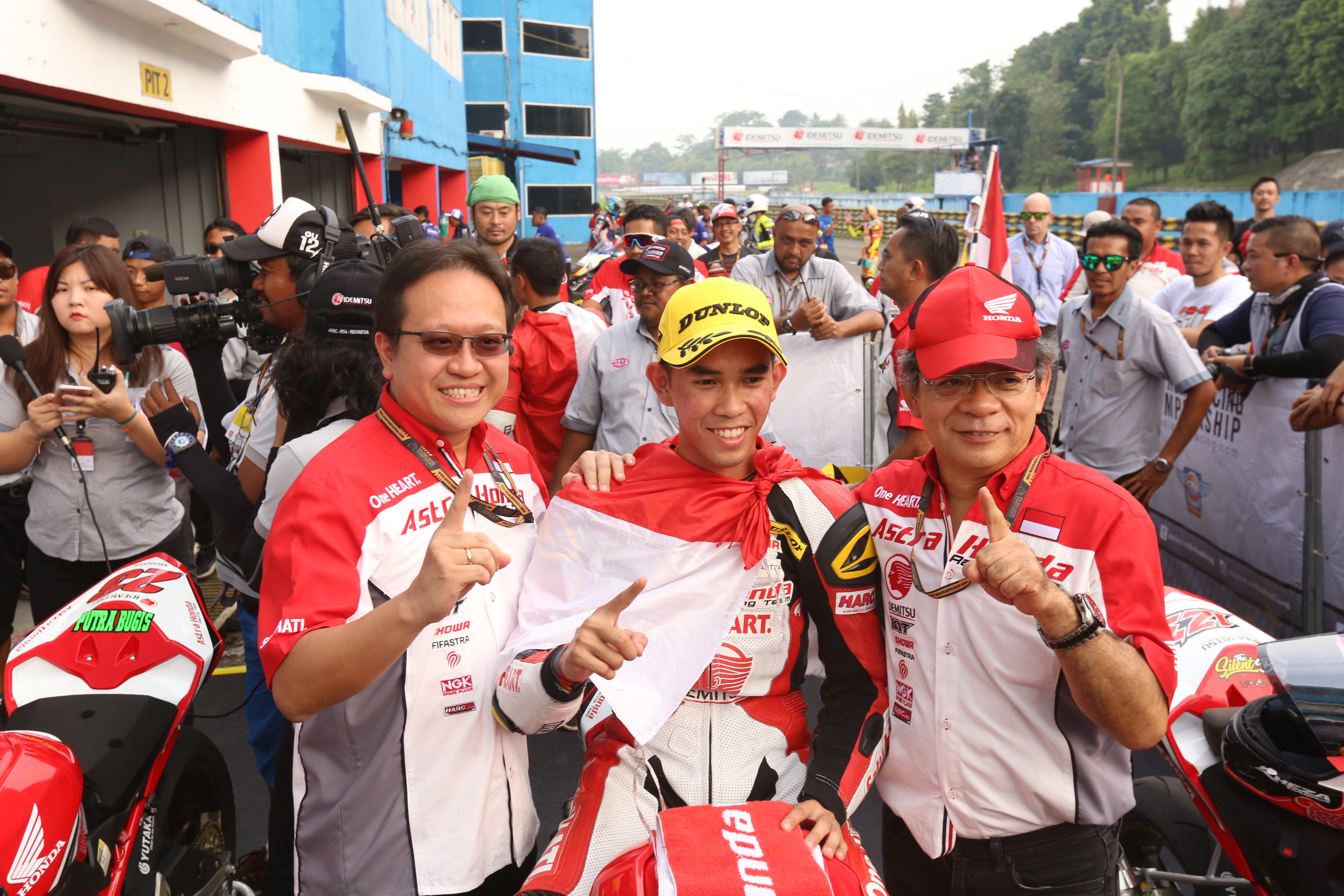 Gerry Salim Jadi Juara Umum AP250