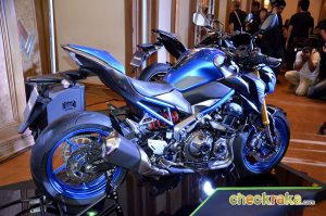 Kawasaki Z900 Special Edition Candy Blue