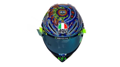 Desain Helm Huichols Valentino Rossi