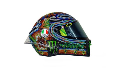 Desain Helm Huichols Valentino Rossi