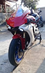 Yamaha R15