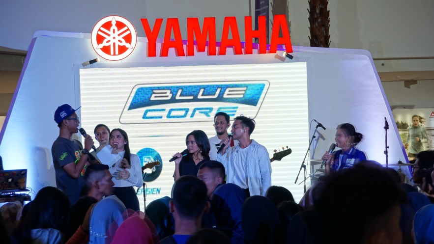 Blue Core Yamaha Motor Show