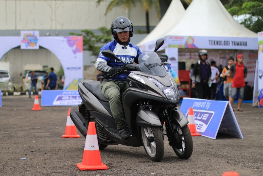 Blue Core Yamaha Motor Show