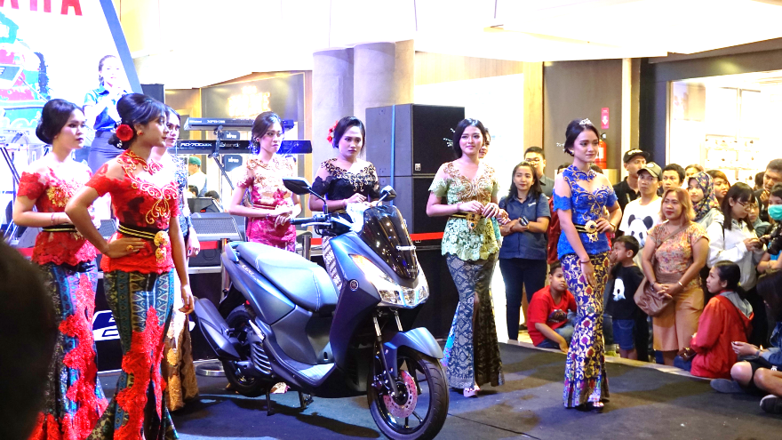 Blue Core Yamaha Motor Show Mengguncang Pulau Bali