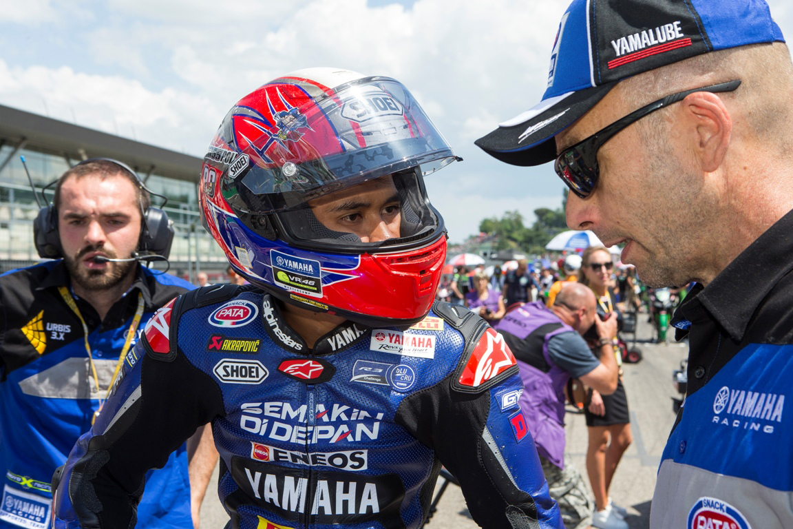 Galang Hendra Bakalan Berjuang Untuk Raih Podium di Donington Park