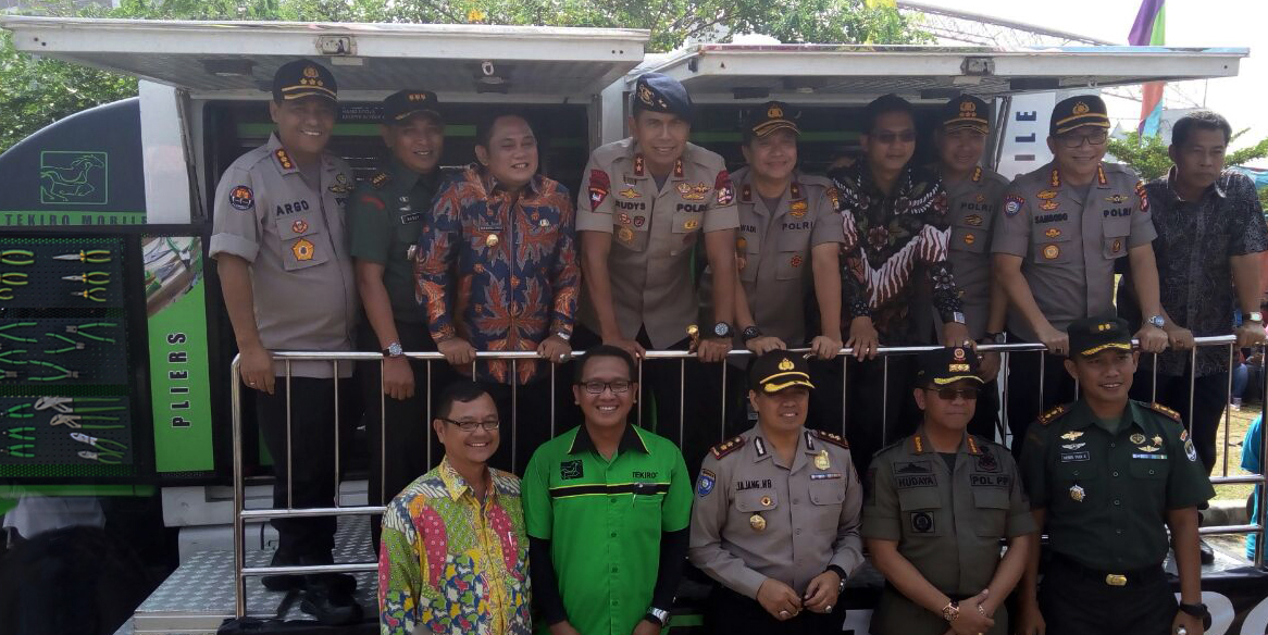 Tekiro Tools Gandeng Polda Metro Jaya Gelar Program Servis dan Ganti Oli Motor Gratis