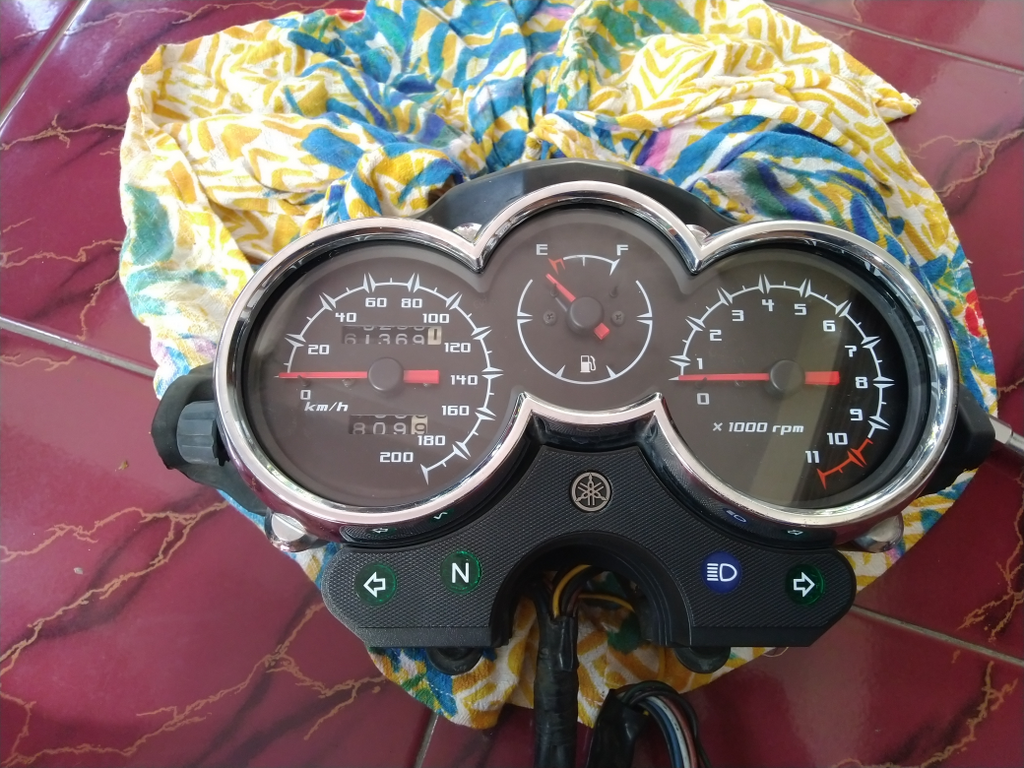 Mika Cover Speedometer Yamaha Scorpio Retak